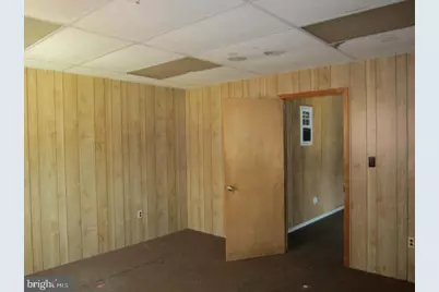 304 Harding Highway, Carneys Point, NJ 08069 - Photo 9