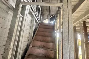 18 Pearl St, Penns Grove, NJ 08069 - Photo 9