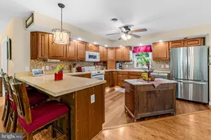 517 Robinson Rd, Carneys Point, NJ 08069 - Photo 11