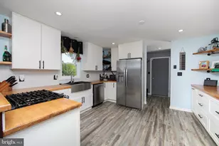 34 Two Penny Run East E, Pilesgrove, NJ 08098 - Photo 11