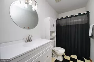 34 Two Penny Run East E, Pilesgrove, NJ 08098 - Photo 35