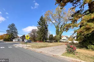 36 Dunn Ln, Pennsville, NJ 08070 - Photo 1