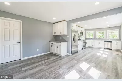 17 Sportsmans Road, Carneys Point, NJ 08069 - Photo 5