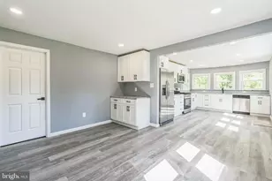 17 Sportsmans Rd, Carneys Point, NJ 08069 - Photo 5