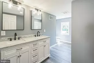 17 Sportsmans Rd, Carneys Point, NJ 08069 - Photo 15