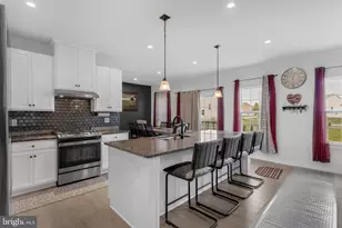 96 Kingsberry Ln, Woodstown, NJ 08098 - Photo 3