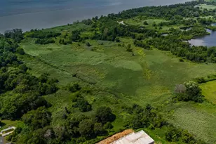 81 7th Ave, Carneys Point, NJ 08069 - Photo 1