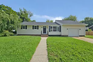 82 Harvard Rd, Pennsville, NJ 08070 - Photo 1