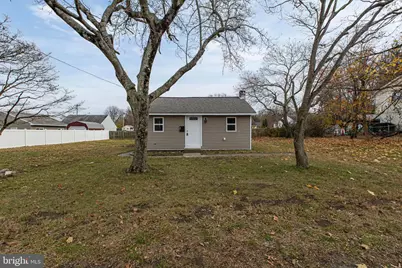 22 Aspen Drive, Pennsville Township, NJ 08070 - Photo 3