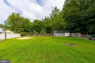 11 Leap Ct, Pennsville, NJ 08070 - Photo 3