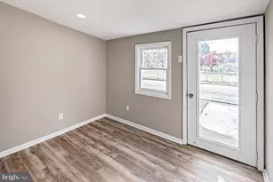 112 Michigan Rd, Pennsville Township, NJ 08070 - Photo 3