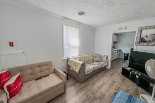 83 Willis Ave, Penns Grove, NJ 08069 - Photo 3