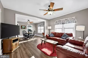 60 E Pittsfield St, Pennsville, NJ 08070 - Photo 5