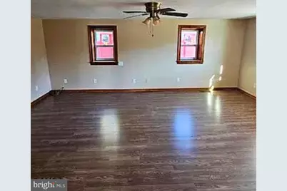 94 Buttonwood Avenue, Hancocks Bridge, NJ 08038 - Photo 5