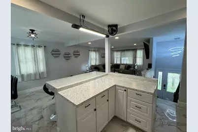 49 Delaware Drive, Penns Grove, NJ 08069 - Photo 3