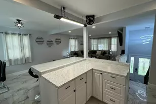 49 Delaware Dr, Penns Grove, NJ 08069 - Photo 3