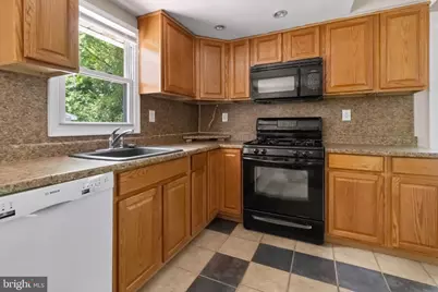 294 Jefferson Street, Carneys Point, NJ 08069 - Photo 11