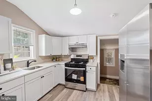 316 Broad St, Elmer, NJ 08318 - Photo 23