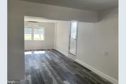 276 Woodstown Daretown, Pilesgrove, NJ 08098 - Photo 9