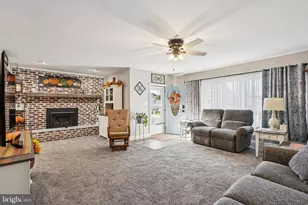 327 Lafayette Rd, Carneys Point, NJ 08069 - Photo 9