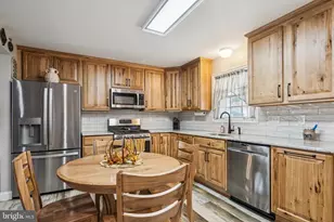 327 Lafayette Rd, Carneys Point, NJ 08069 - Photo 15