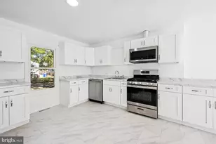 315 S Main St, Elmer, NJ 08318 - Photo 3