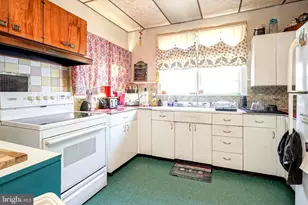 76 Chestnut St, Elmer, NJ 08318 - Photo 7