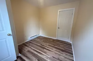 16 Pine St, Pennsville Township, NJ 08023 - Photo 7