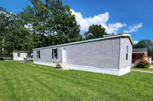 18 Birchwood Dr, Pittsgrove, NJ 08318 - Photo 1