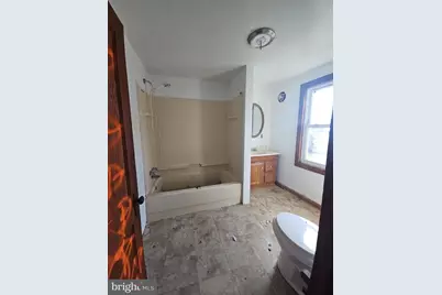 99 N Virginia Avenue, Carneys Point, NJ 08069 - Photo 19