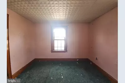 99 N Virginia Avenue, Carneys Point, NJ 08069 - Photo 15