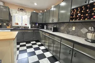 195 Pennsville Auburn Rd, Pedricktown, NJ 08067 - Photo 11