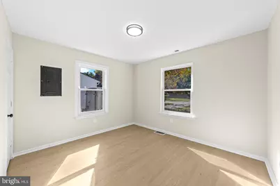 33 Pinewood Avenue, Carneys Point, NJ 08069 - Photo 15