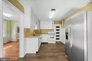 292 C St, Carneys Point, NJ 08069 - Photo 11