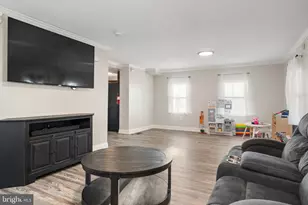 219 Broad St, Elmer, NJ 08318 - Photo 5