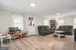 219 Broad St, Elmer, NJ 08318 - Photo 3