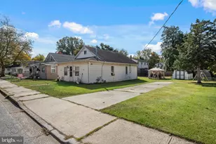 37 Brandriff Ave, Pennsville, NJ 08070 - Photo 11