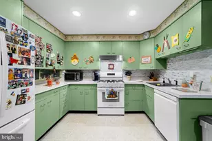 12 Miramar Dr, Pennsville, NJ 08070 - Photo 25