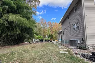 274 S Pennsville Auburn Rd, Carneys Point, NJ 08069 - Photo 7