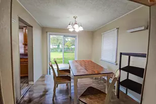 39 Maplewood Ave, Carneys Point, NJ 08069 - Photo 3