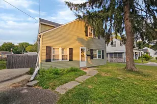 39 Maplewood Ave, Carneys Point, NJ 08069 - Photo 1