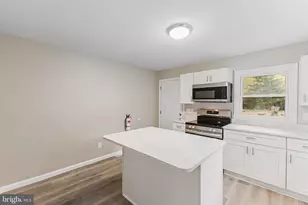 24 Gum Pl, Pennsville, NJ 08070 - Photo 11