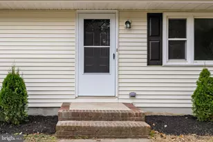 24 Gum Pl, Pennsville, NJ 08070 - Photo 3