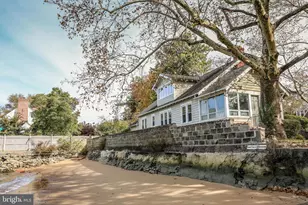 22 Delaware Ave, Penns Grove, NJ 08069 - Photo 7