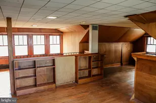 22 Delaware Ave, Penns Grove, NJ 08069 - Photo 19