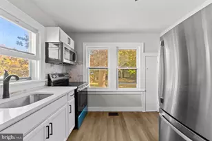 304 New Market St, Salem, NJ 08079 - Photo 19