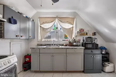 303 Pine Street, Carneys Point, NJ 08069 - Photo 17