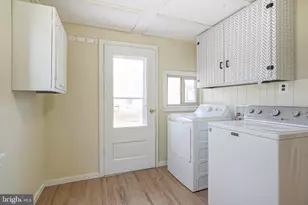 19 E Millbrooke Ave, Woodstown, NJ 08098 - Photo 13