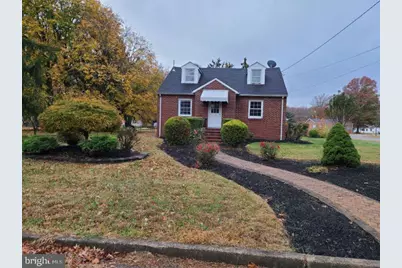 9 Sunset Avenue, Pennsville, NJ 08070 - Photo 1