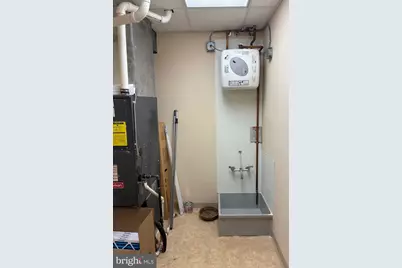 300 West Avenue #SUITE D, Woodstown, NJ 08098 - Photo 9